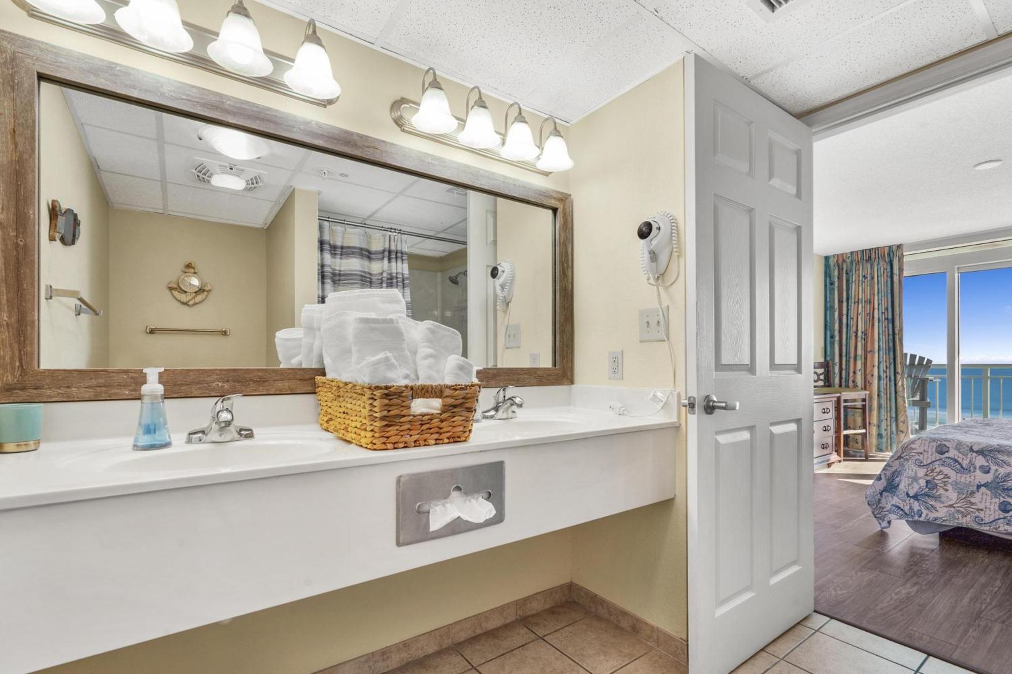 2501 S Ocean Blvd, 0211 - Ocean Front Sleeps 8 Villa Myrtle Beach Buitenkant foto